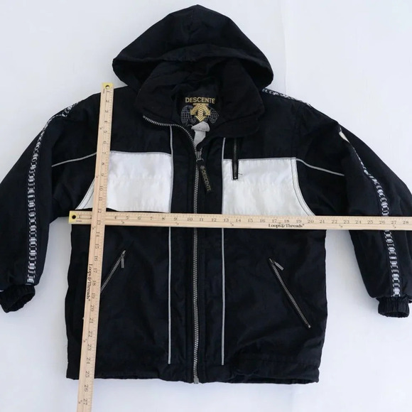 Vintage Descente Black & White Zip Up Winter /  Snowmobile Jacket Size 6 - Picture 4 of 16